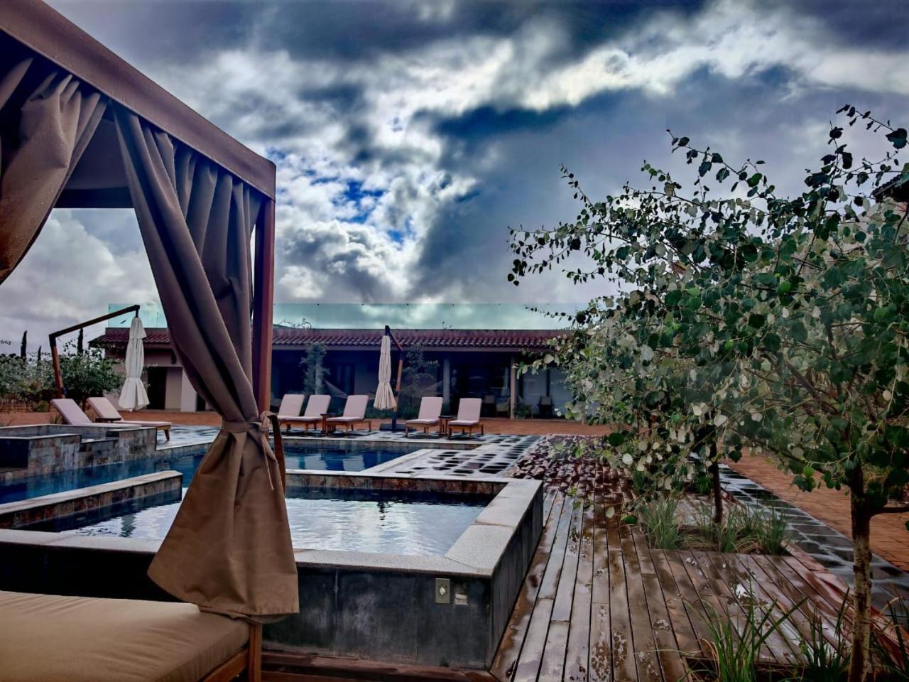 Hotel Flores De Sal-Вальє-де-Гуадалупе Екстер'єр фото